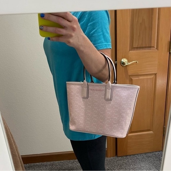 NWT Michael Kors small tote bag - Picture 4 of 4